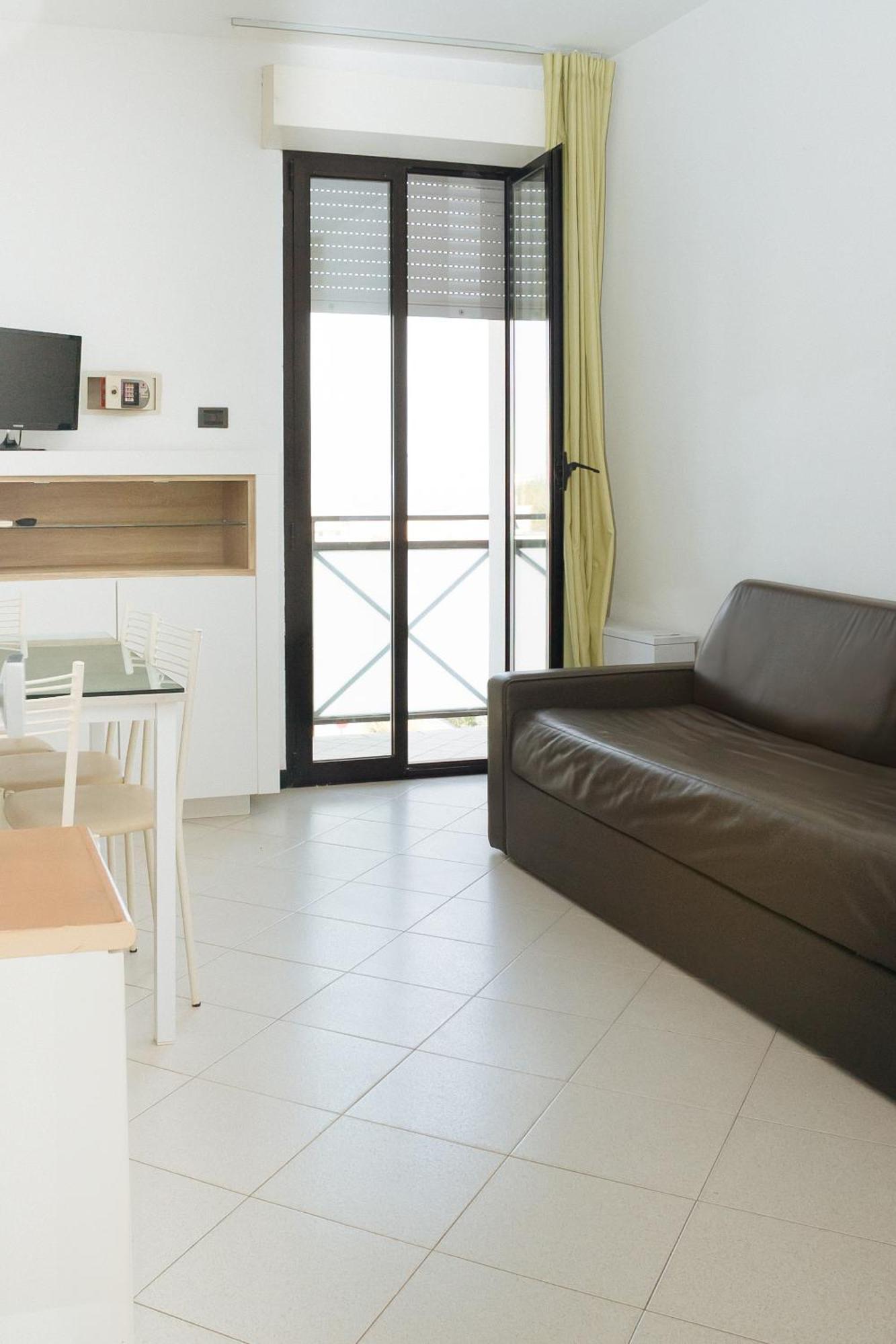 Gabbiano Apartments ริมินี ภายนอก รูปภาพ